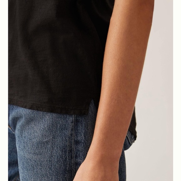 Anthropologie T.La Flutter-Sleeved Tee Black New Size Small Top ANTHRO Summer - Picture 8 of 9